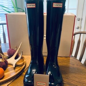 Women’s Hunter original tall black gloss boots
